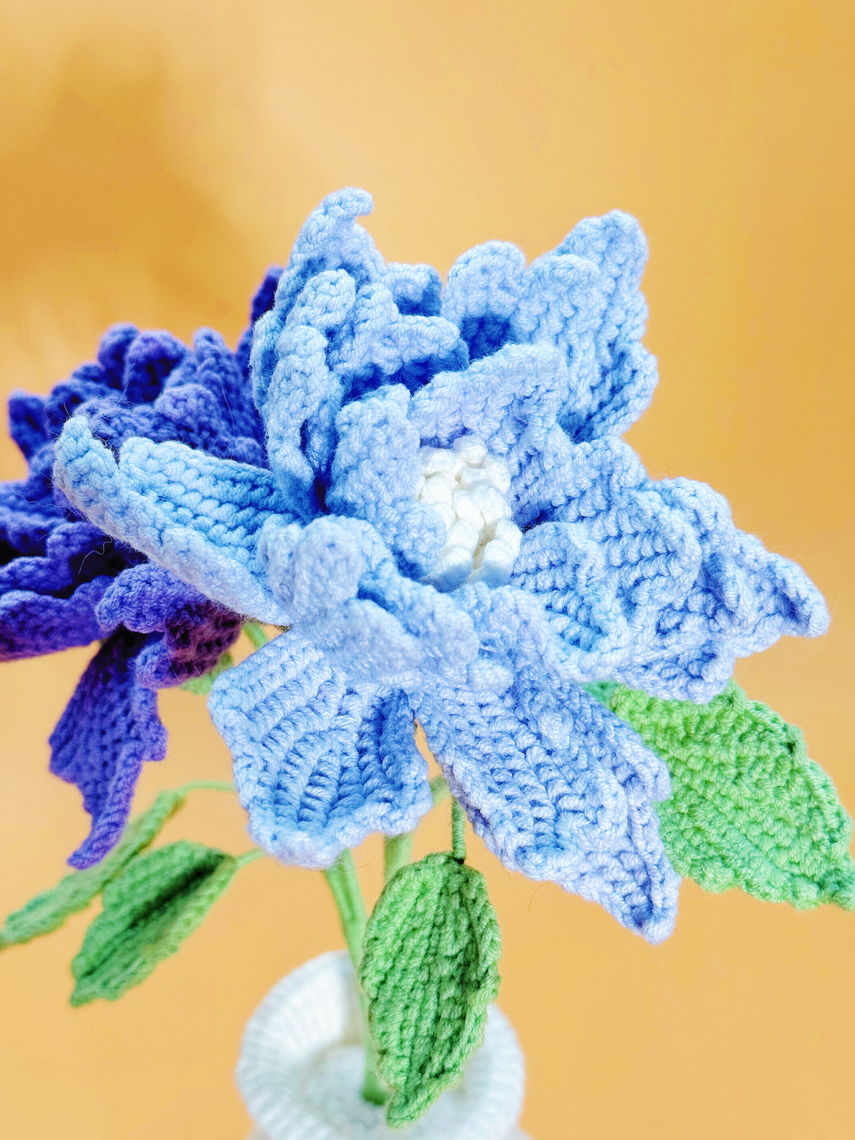 Couture Rose Tilia Pot (Big)