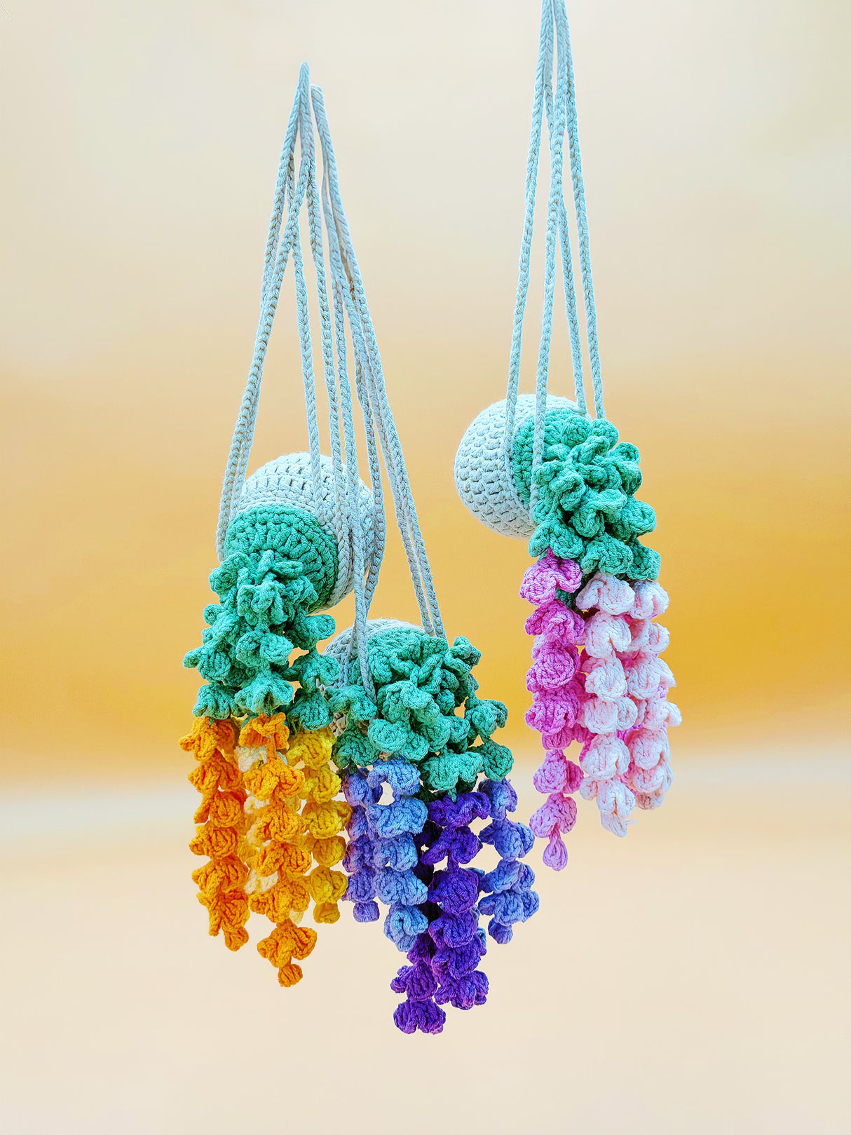 Lavender Basket Hanger (3 Colors)