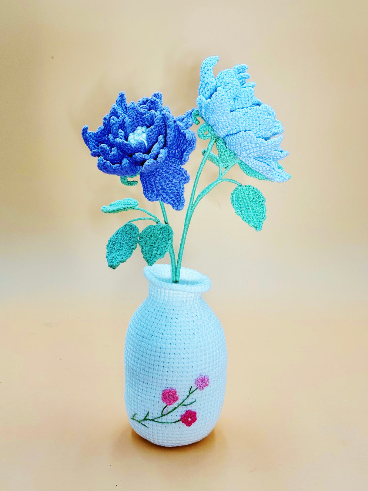 Couture Rose Tilia Pot (Big)