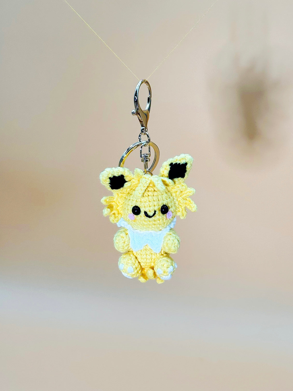 Jolt Evolve Monster Keychain