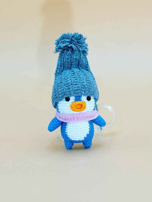 Penguin Figure (13cm)