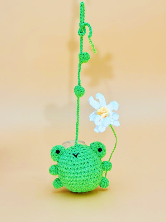 Frog with Daisy Hanger