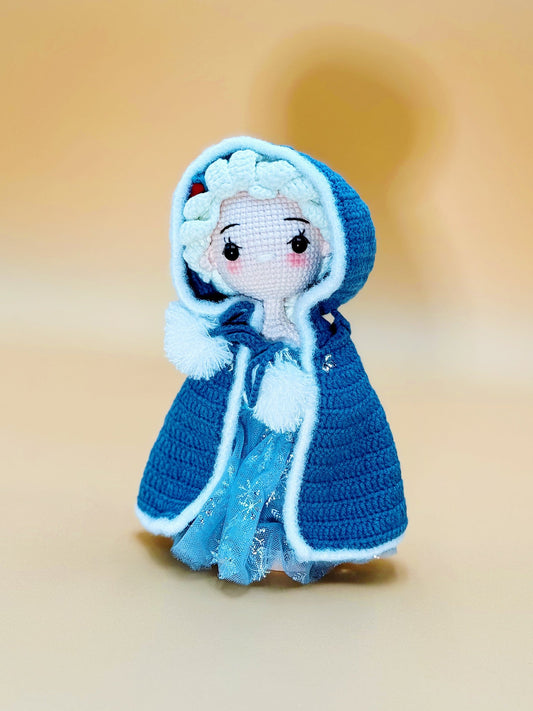 Princess Elsa (Cloak Version)