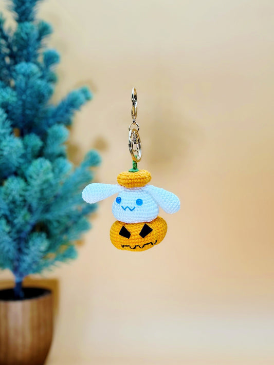 Pumpkin Cinnamoroll Keychain